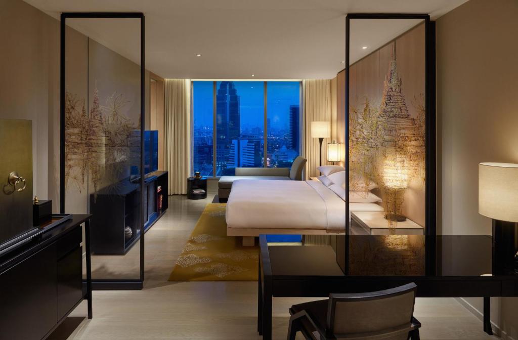 Park Hyatt Bangkok - SHA Extra Plus