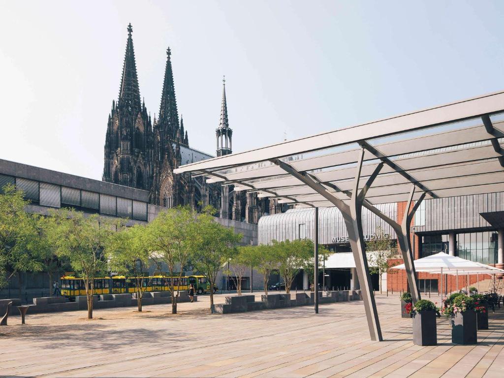 Hotel Mondial am Dom Cologne MGallery