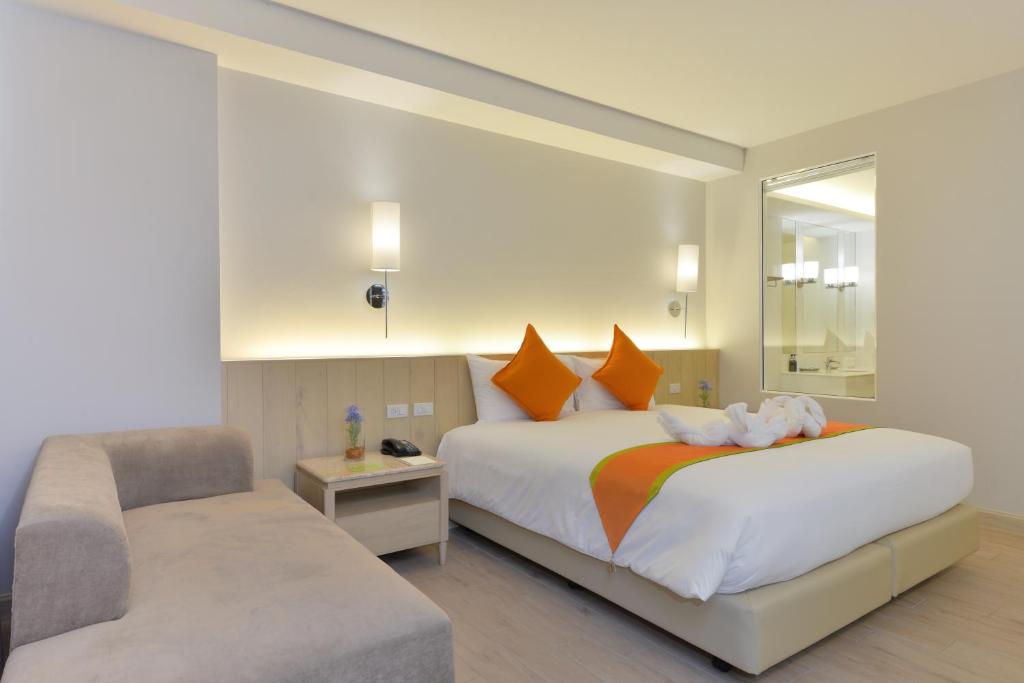 Hisea Huahin Hotel - SHA Extra Plus