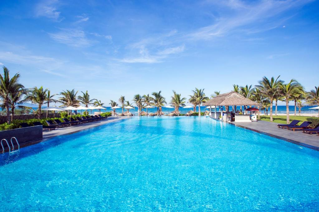 Melia Danang Beach Resort