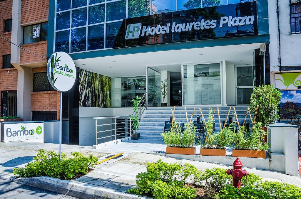 Hotel Laureles Plaza