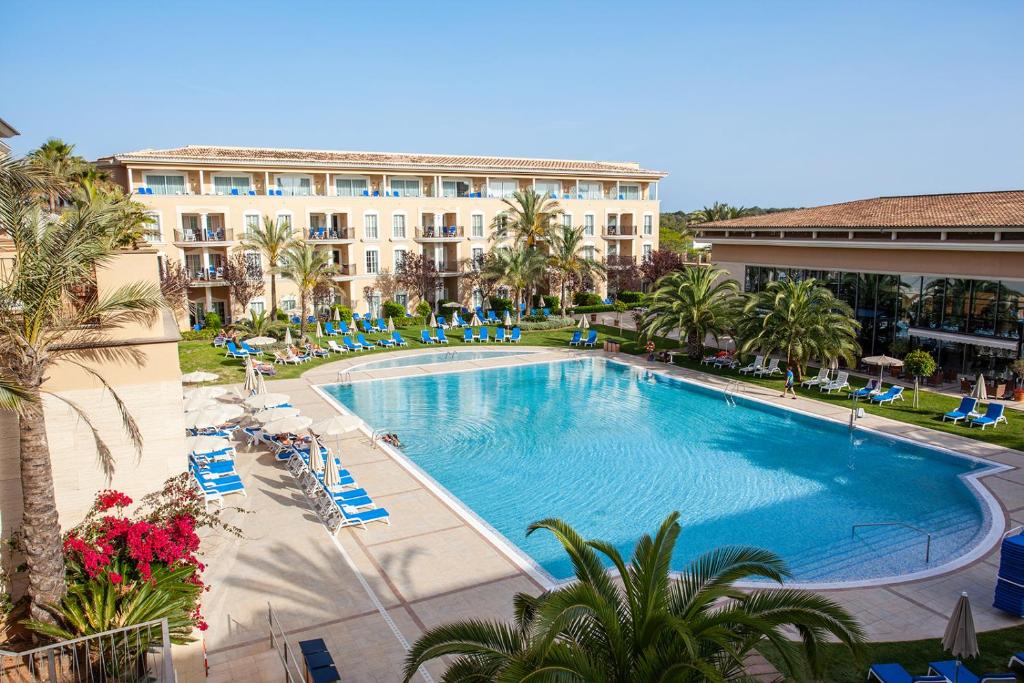 Grupotel Playa de Palma Suites & Spa