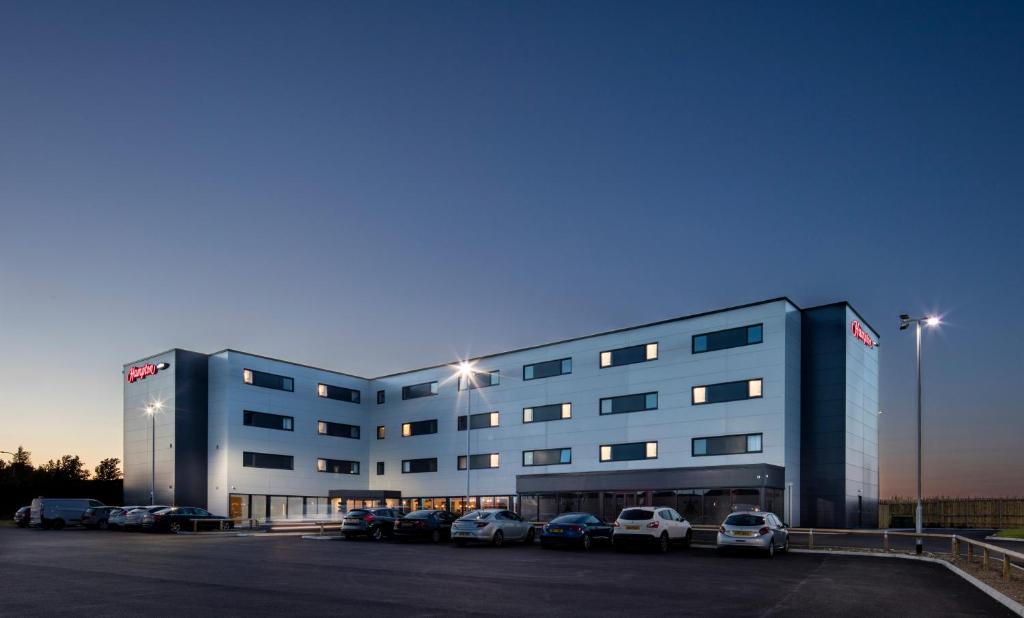 Hampton By Hilton Humberside Airport (Kirmington) 