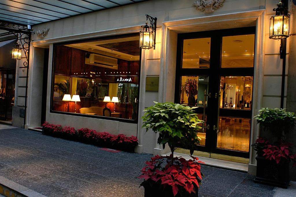 Melia Recoleta Plaza Hotel